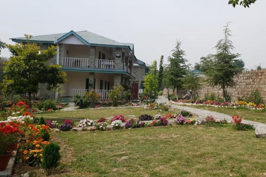 Nagri Resort Pālampur Екстериор снимка